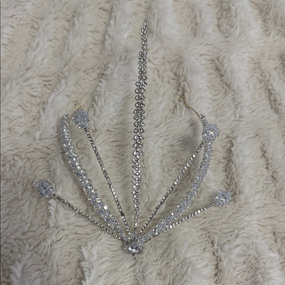 Elegant Silver Crystal Tiara